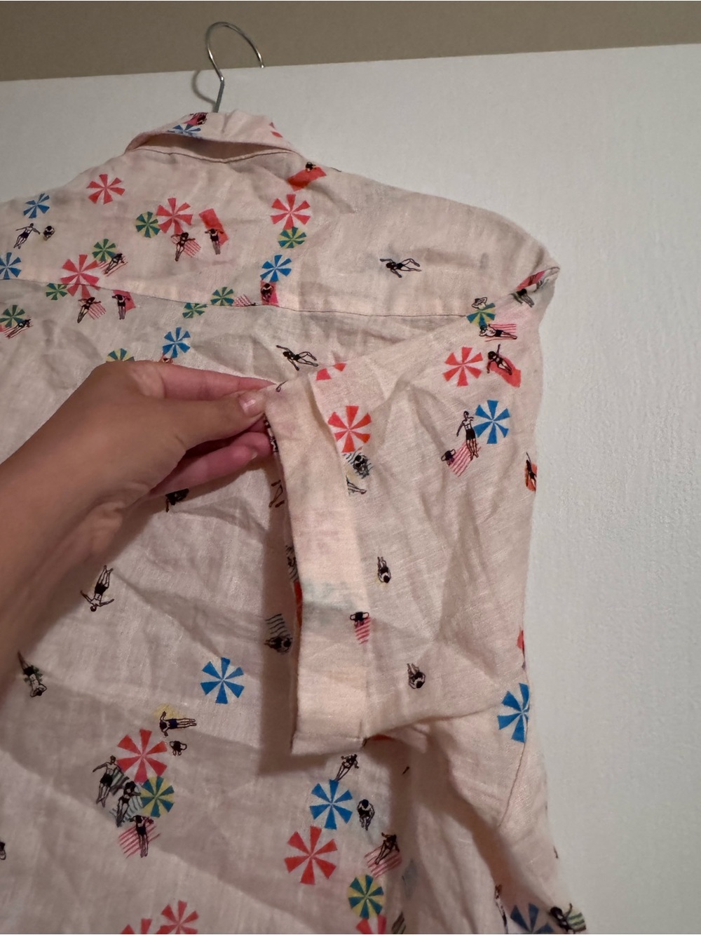 Cynthia Rowley Light Pink Linen Beach Print Shirt